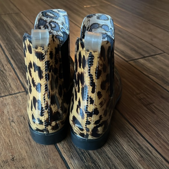 London Fog | Chelsea Boot - Leopard print - 7 - Picture 8 of 9